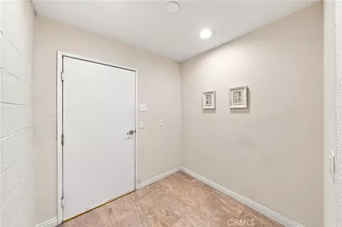 Entry Way - 1665 E 68th #21, Long Beach, CA 90805 photo 1 of 4
