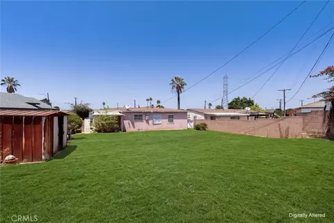 Exterior - 2904 W Caldwell St, Compton, CA 90220 photo 6 of 13