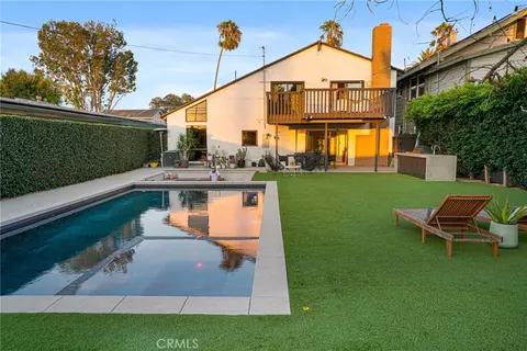 Exterior - 3733 Pine, Long Beach, CA 90807 photo 20 of 21