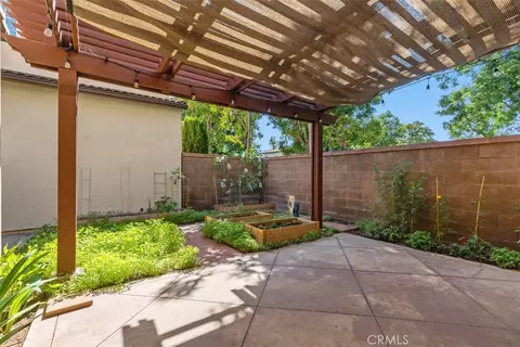 Exterior - 60 Avondale, Irvine, CA 92602 photo 2 of 6