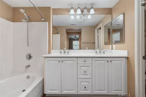 Bath - 60 Avondale, Irvine, CA 92602 photo 1 of 2