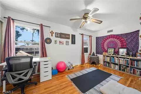 Other - 941 E Ridgewood, Long Beach, CA 90807 photo 4 of 7