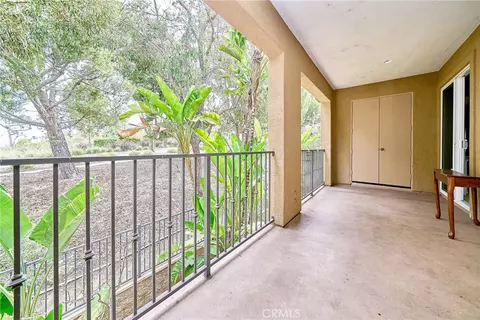 Exterior - 31 Gingerwood, Irvine, CA 92603 photo 5 of 11