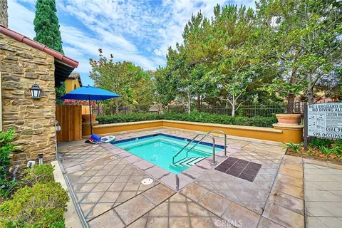 Exterior - 31 Gingerwood, Irvine, CA 92603 photo 10 of 11