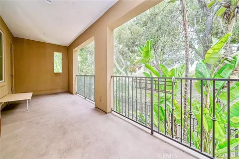 Exterior - 31 Gingerwood, Irvine, CA 92603 photo 4 of 11