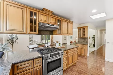 Kitchen - 1544 E Riverview, Orange, CA 92865 photo 3 of 4