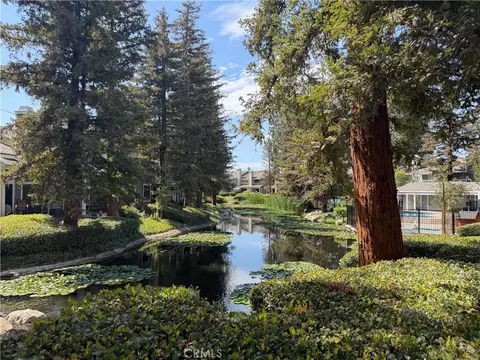 View/Area - 700 E Lk #67, Orange, CA 92866 photo 1 of 2