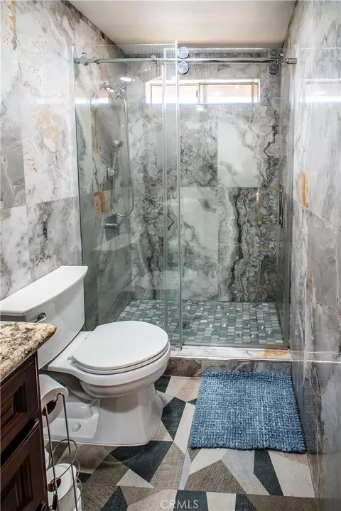 Bath - 7497 Star Pine Cir, Highland, CA 92346 photo 3 of 8