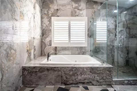 Bath - 7497 Star Pine Cir, Highland, CA 92346 photo 8 of 8