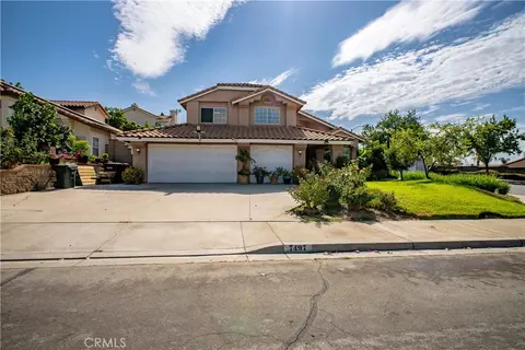 Exterior - 7497 Star Pine Cir, Highland, CA 92346 photo 3 of 6