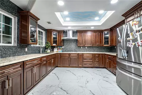 Kitchen - 7497 Star Pine Cir, Highland, CA 92346 photo 2 of 5
