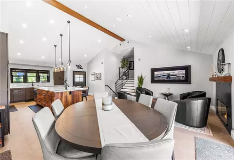 Dining - 7920 E Tarma St, Long Beach, CA 90808 photo 3 of 4
