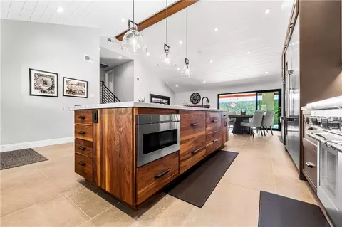 Kitchen - 7920 E Tarma St, Long Beach, CA 90808 photo 11 of 14