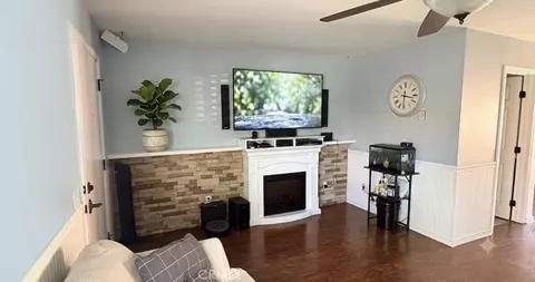 321 Carriage Dr #D, Santa Ana, CA 92707