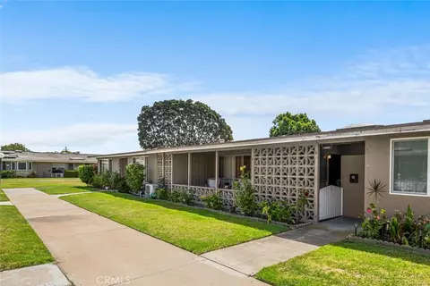 1381 Mayfield Road Apt 141k M6 Rd #141K  M6, Seal Beach, CA 90740