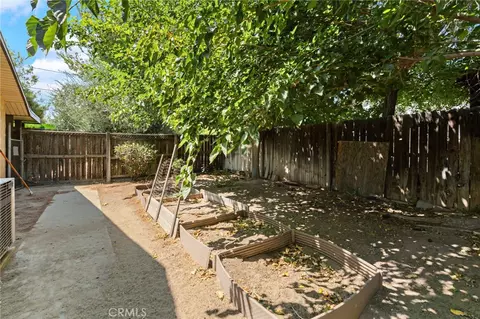 Exterior - 15158 Willow, Hesperia, CA 92345 photo 8 of 12
