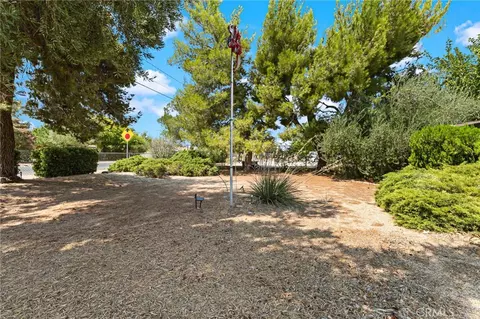 Exterior - 15158 Willow, Hesperia, CA 92345 photo 11 of 12