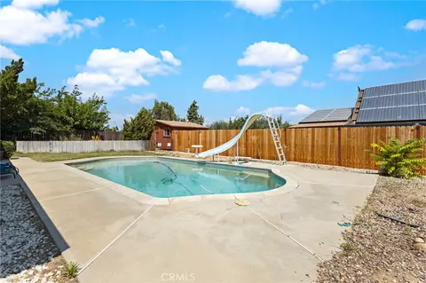 Exterior - 15158 Willow, Hesperia, CA 92345 photo 6 of 12
