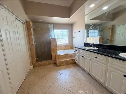 Bath - 48923 Taos, Cabazon, CA 92230 photo 2 of 3