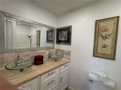 Bath - 8514 E Baker Hill Rd #B, Orange, CA 92869 photo 2 of 2