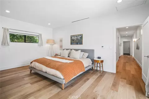 Bedroom - 6840 E 10th St, Long Beach, CA 90815 photo 3 of 6