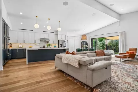 Other - 6840 E 10th St, Long Beach, CA 90815 photo 4 of 9