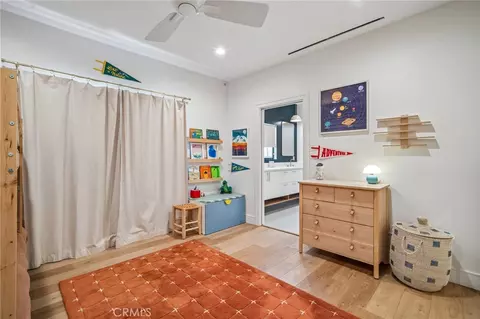 Other - 6840 E 10th St, Long Beach, CA 90815 photo 7 of 9