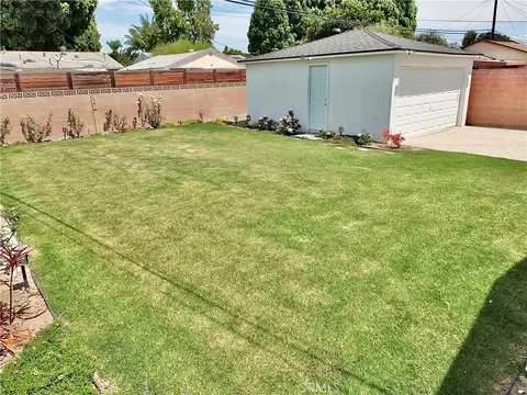 Exterior - 5147 E Harco, Long Beach, CA 90808 photo 8 of 13