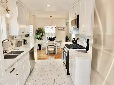 Kitchen - 5147 E Harco, Long Beach, CA 90808 photo 3 of 7