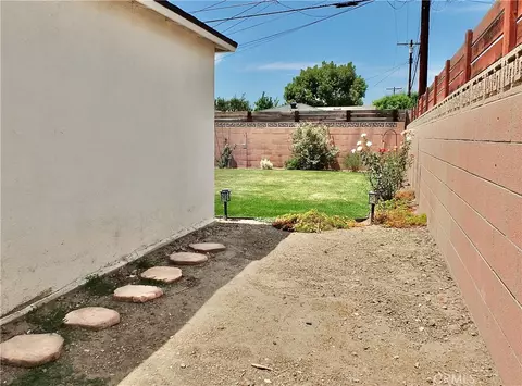 Exterior - 5147 E Harco, Long Beach, CA 90808 photo 12 of 13