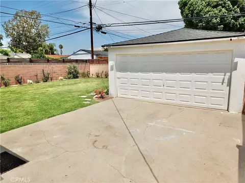 Exterior - 5147 E Harco, Long Beach, CA 90808 photo 5 of 13