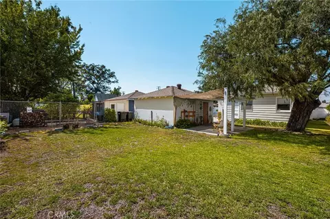 Exterior - 1034 E Palmyra Ave, Orange, CA 92866 photo 8 of 10