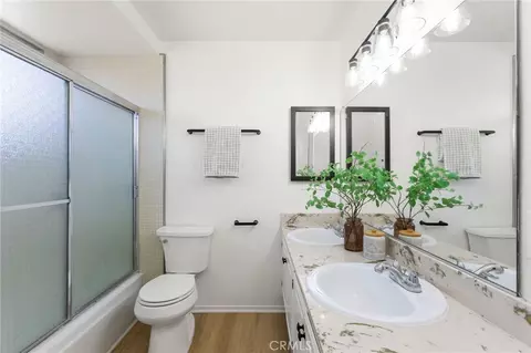 Bath - 545 Cycod Pl, Brea, CA 92821 photo 2 of 2