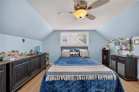 Bedroom - 5444 Peacock Ln, Riverside, CA 92505 photo 5 of 9
