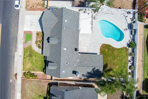 View/Area - 5444 Peacock Ln, Riverside, CA 92505 photo 1 of 3
