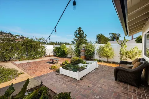 Exterior - 489 S Wrightwood St, Orange, CA 92869 photo 10 of 14