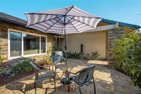 Exterior - 489 S Wrightwood St, Orange, CA 92869 photo 6 of 14