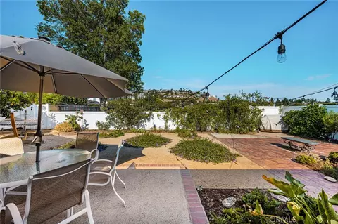 Exterior - 489 S Wrightwood St, Orange, CA 92869 photo 9 of 14