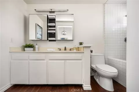 Bath - 489 S Wrightwood St, Orange, CA 92869 photo 1 of 4