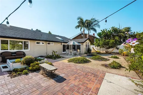 Exterior - 489 S Wrightwood St, Orange, CA 92869 photo 2 of 14