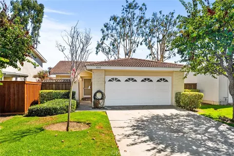 8262 Manifesto, Huntington Beach, CA 92646