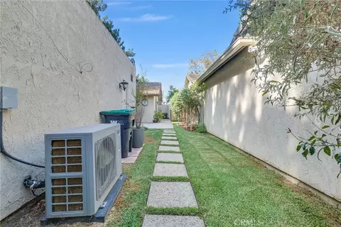 Exterior - 146 Orchard, Irvine, CA 92618 photo 5 of 15
