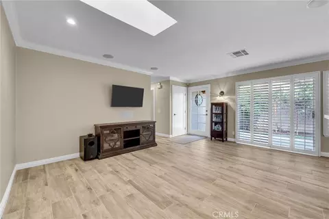 Living - 146 Orchard, Irvine, CA 92618 photo 2 of 5