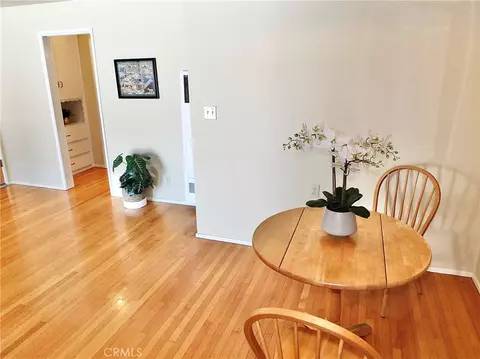 Dining - 1724 E 1st St #9, Long Beach, CA 90802 photo 1 of 3