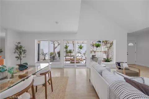 Other - 2 Keel Ct, Long Beach, CA 90803 photo 1 of 15