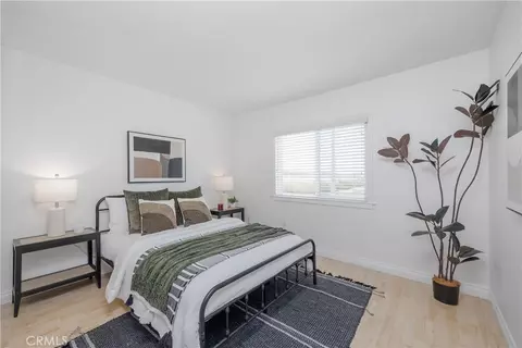 Bedroom - 2 Keel Ct, Long Beach, CA 90803 photo 5 of 7