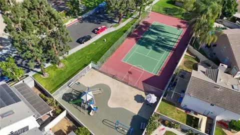 View/Area - 313 S Belmont Ln, Placentia, CA 92870 photo 5 of 7