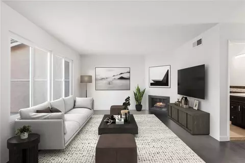 313 S Belmont Ln, Placentia, CA 92870