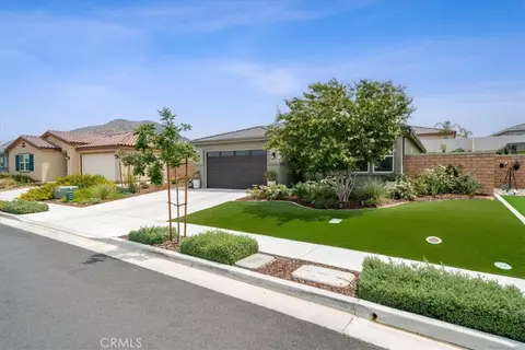Exterior - 7618 Baerss, Riverside, CA 92507 photo 1 of 4