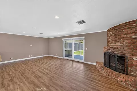 Living - 2090 Paddock, Norco, CA 92860 photo 2 of 3